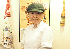 Boulangerie La Feuille Le Mois(ブランジュリー ラ・フイユ ル・モア) 店主 南野 綾さん