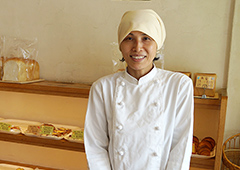 GRUNE(グリューネ) 店主 今里 由紀さん
